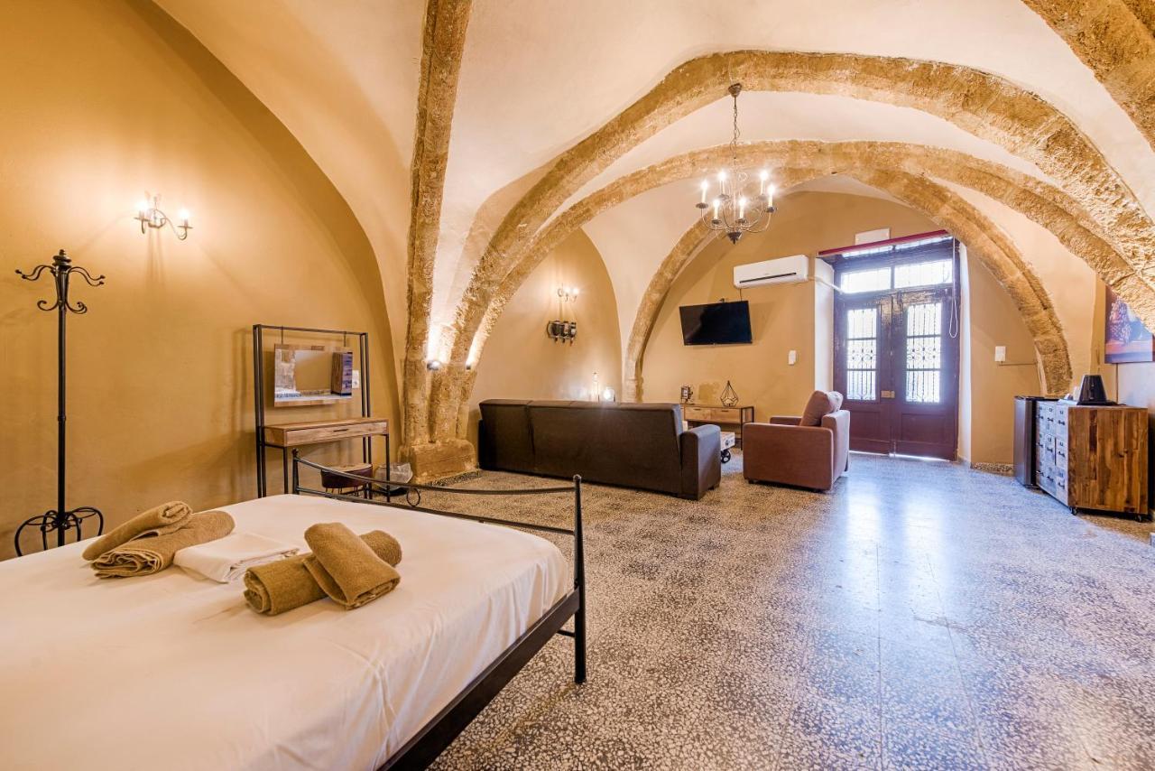 Appartement Knights Of Old Town à Rhodes City Extérieur photo